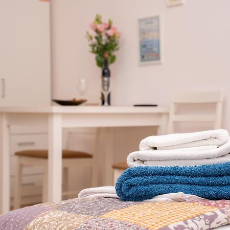 Studio Apartment Jeli ツァヴタット エクステリア 写真