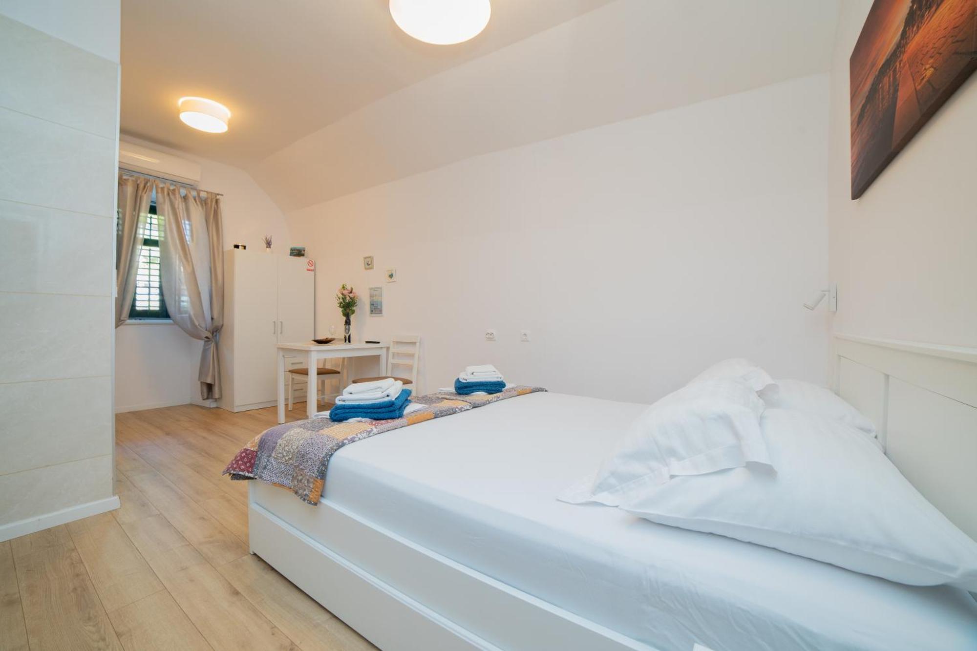 Studio Apartment Jeli ツァヴタット エクステリア 写真