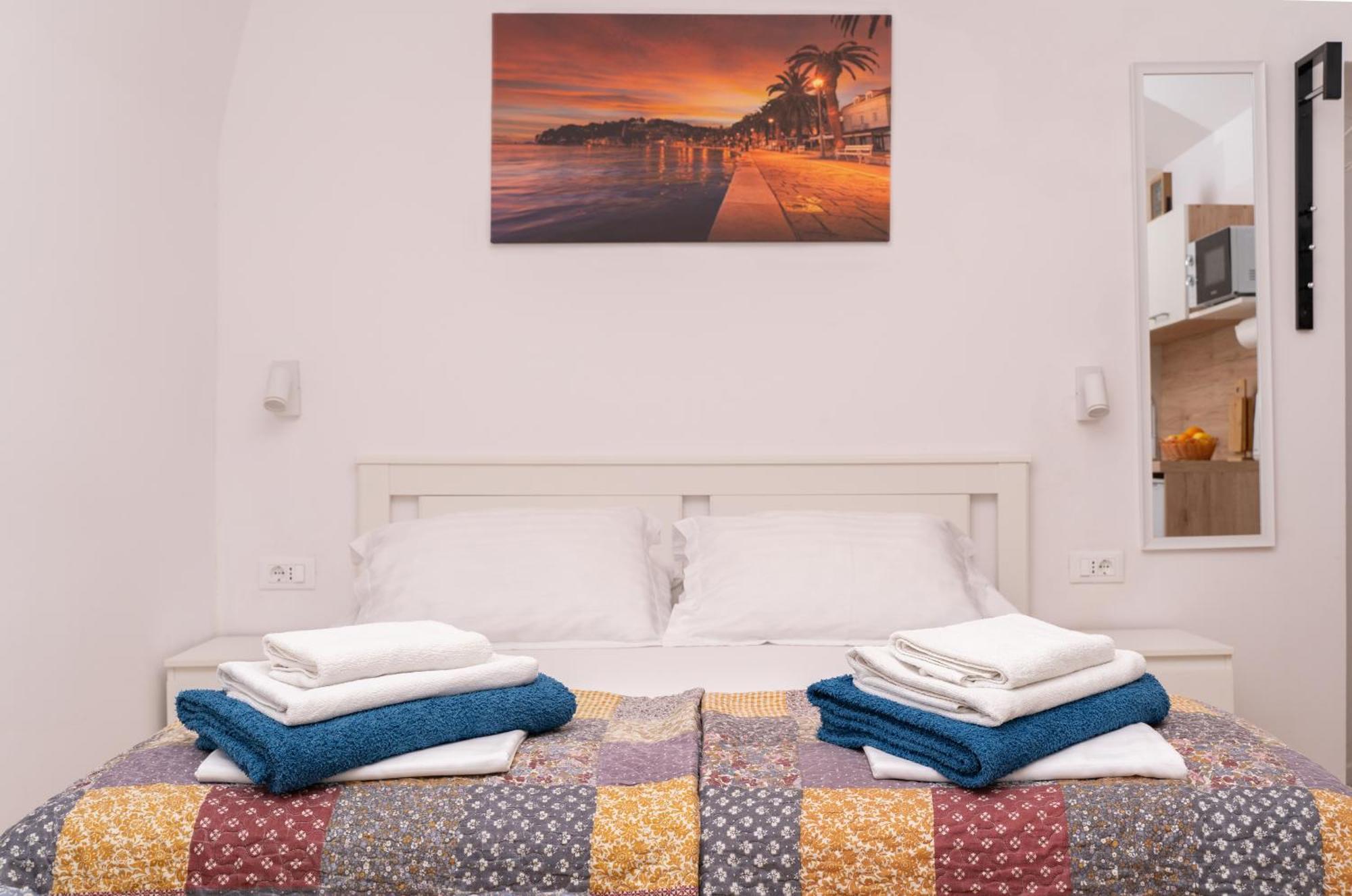Studio Apartment Jeli ツァヴタット エクステリア 写真